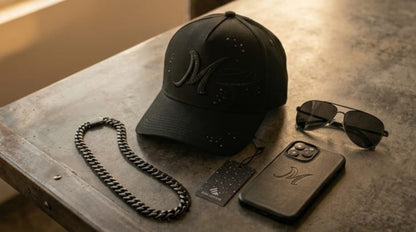 31 Hats Mago Total Black